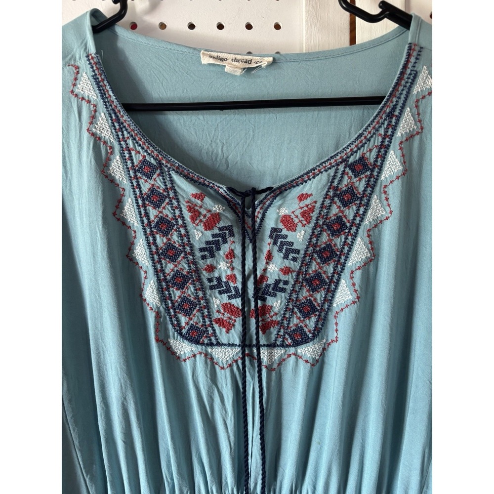 Indigo Brand Embroidered Top (Like New) - Picture 3 of 6